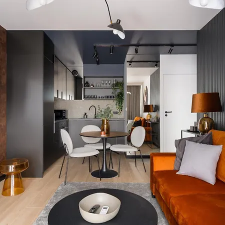 Rentplanet - Browary Wroclawskie Apartment